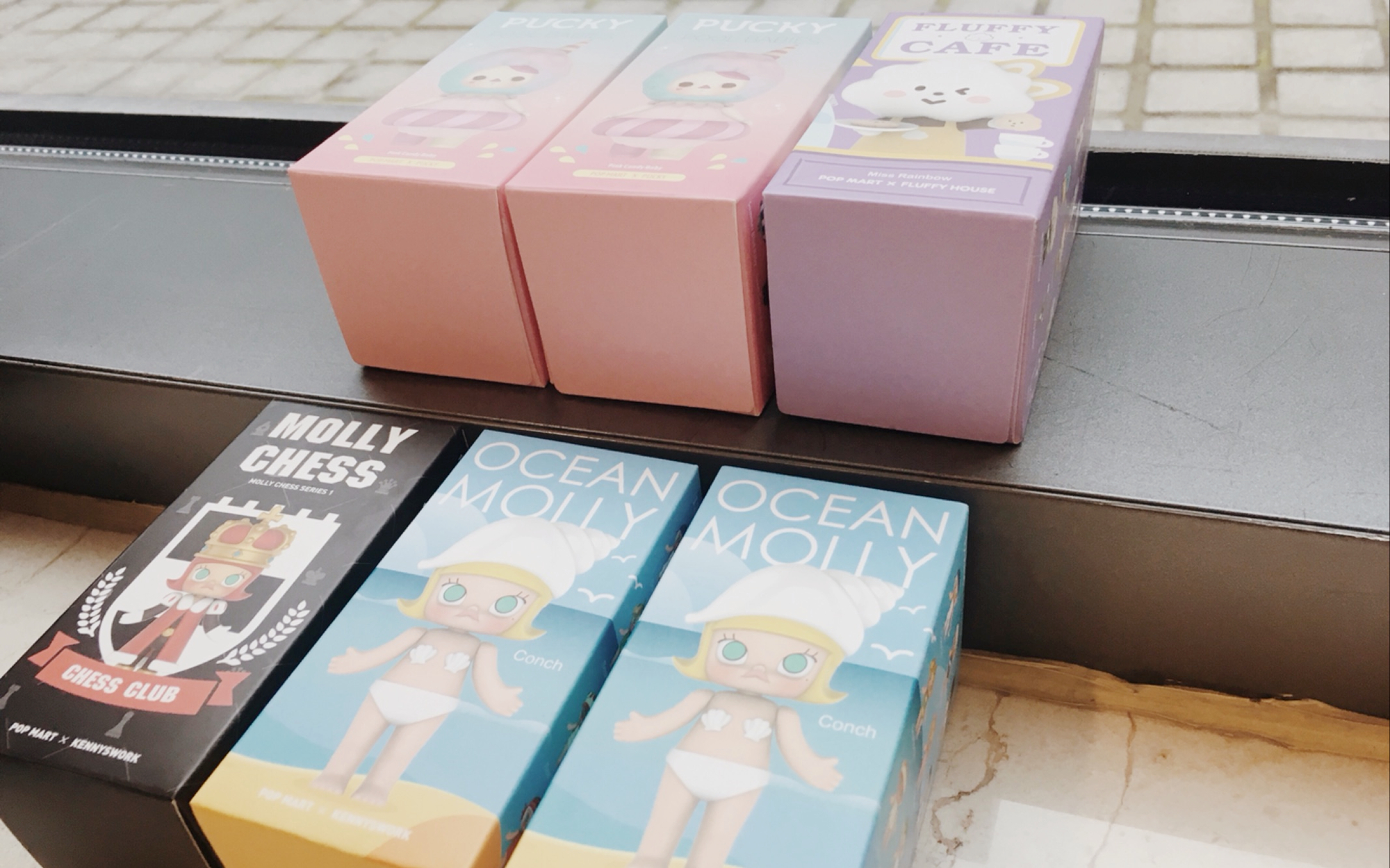 盲盒店里的大学生：从盲盒角度分析大学生消费观，被拿捏得死死的