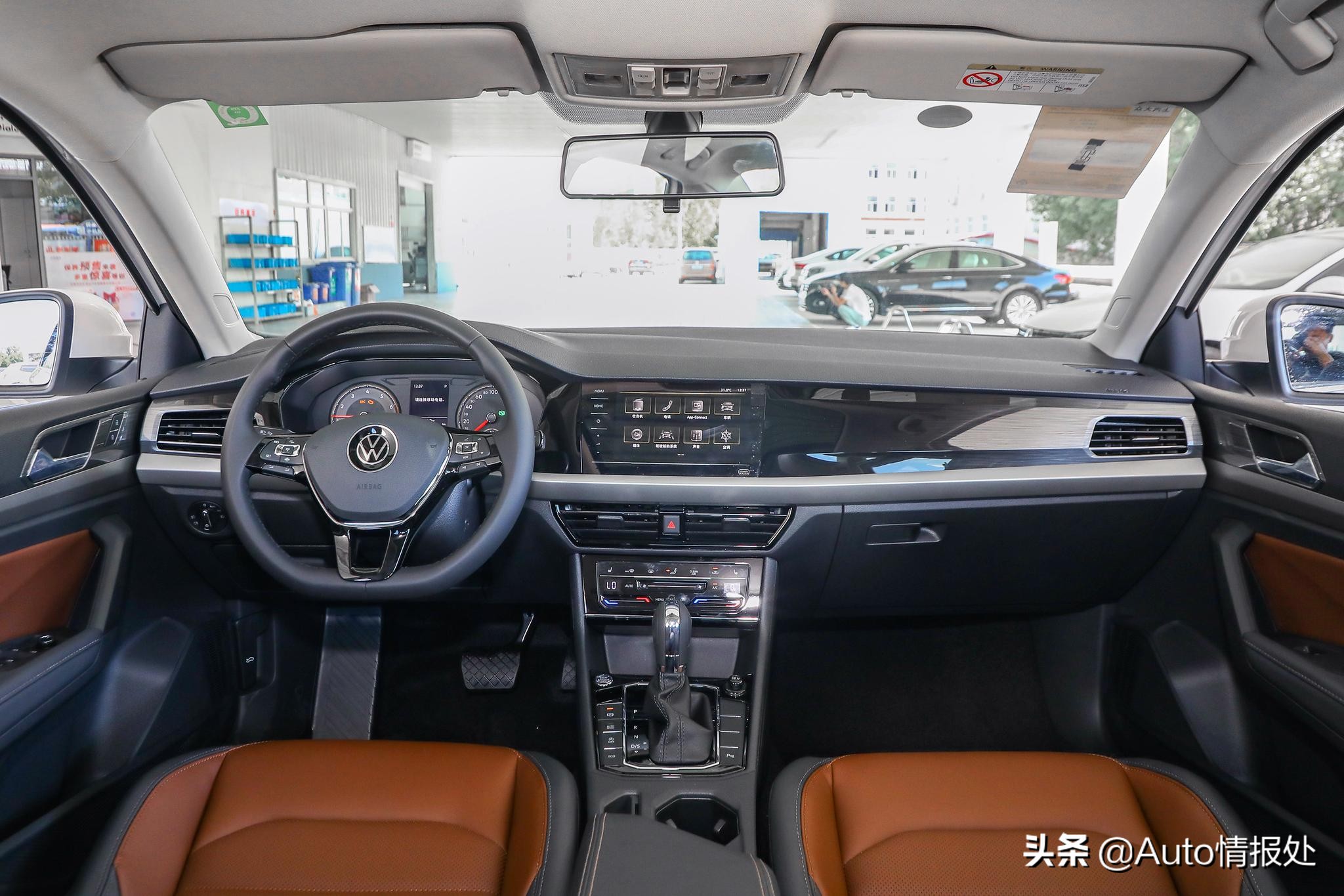 售11.29万元起，新款上汽大众朗逸正式上市，配置调整