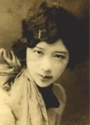 合肥四姐妹皆嫁名流羡煞旁人？抛开滤镜我发现对她们误会大了