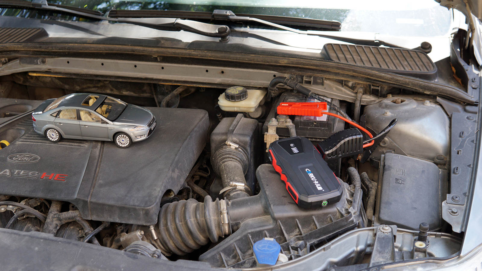 买应急启动电源是交智商税？卡儿酷汽车启动电源告诉你答案