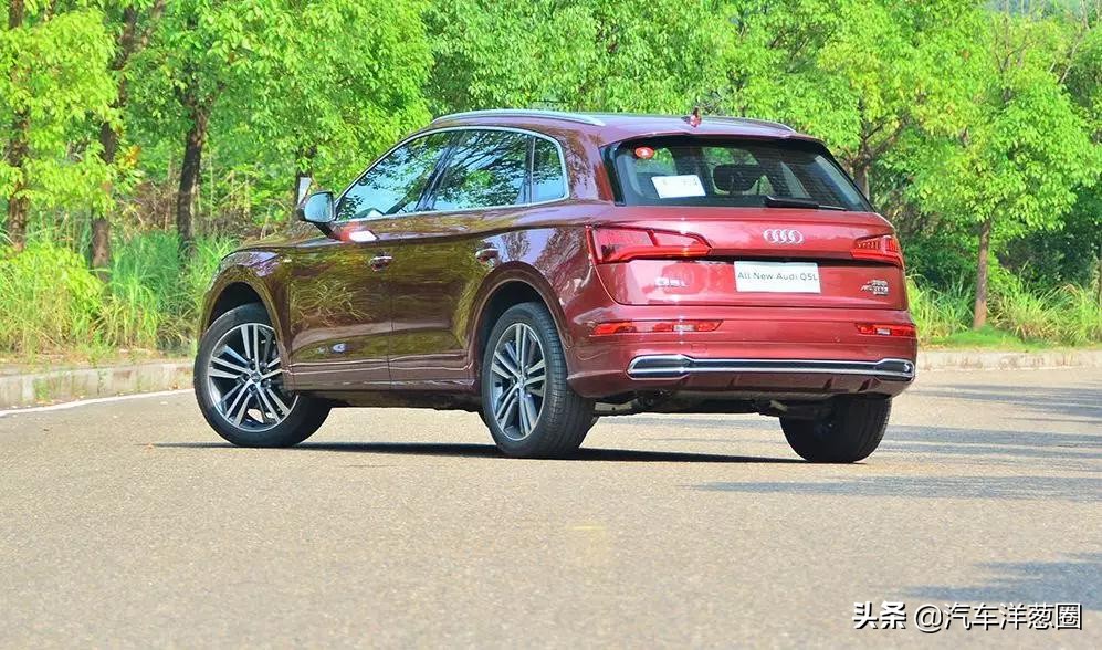 奥迪Q5L跌至31万，降价7万销量暴增，买它还是途观？