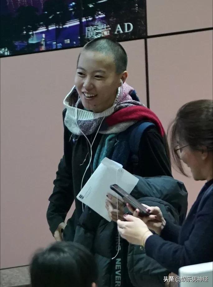 你以为窦靖童只是王菲窦唯的女儿吗，她的人生远比你想象的精彩