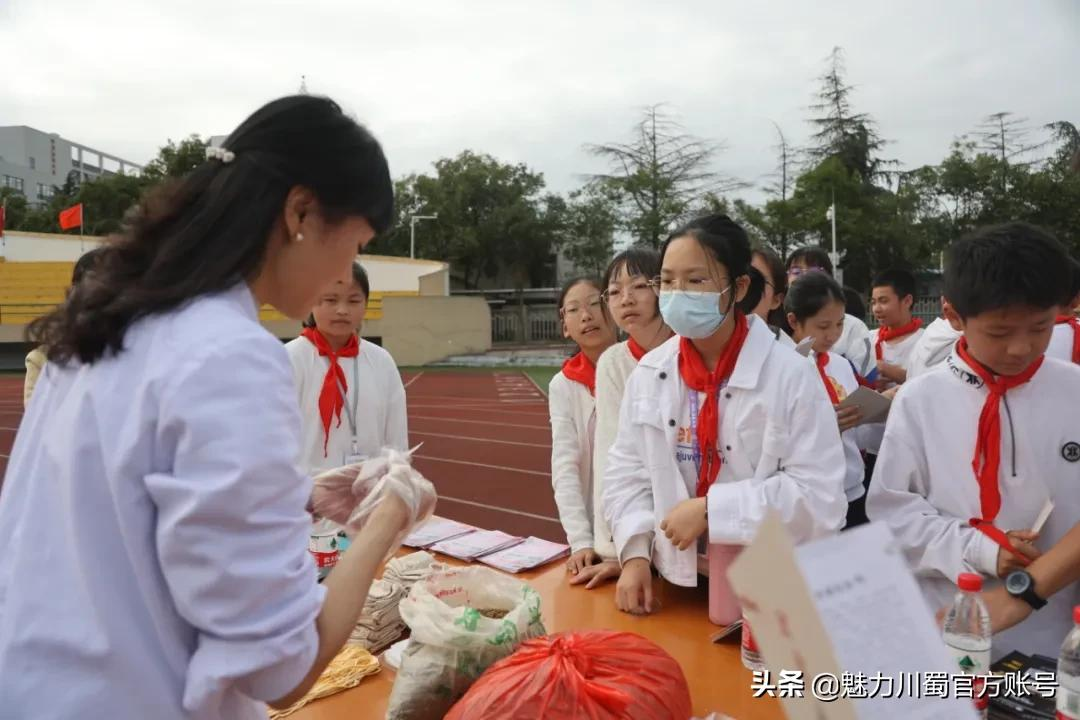 中医药文化进校：科学城一中弘扬传统文化，助力青少年健康成长