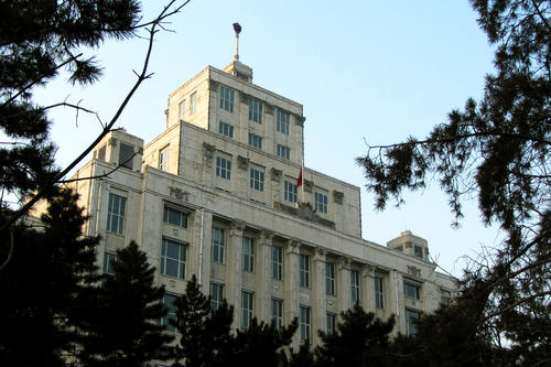 担心考研不够？这三所学校来接盘，学校好还好考，网友：气人