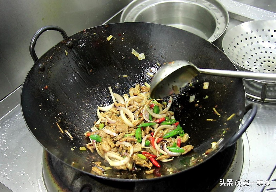 图片[17]-超简单的5种香菇做法 除了香还是香 以后别总香菇炒芹菜了-起舞食谱网