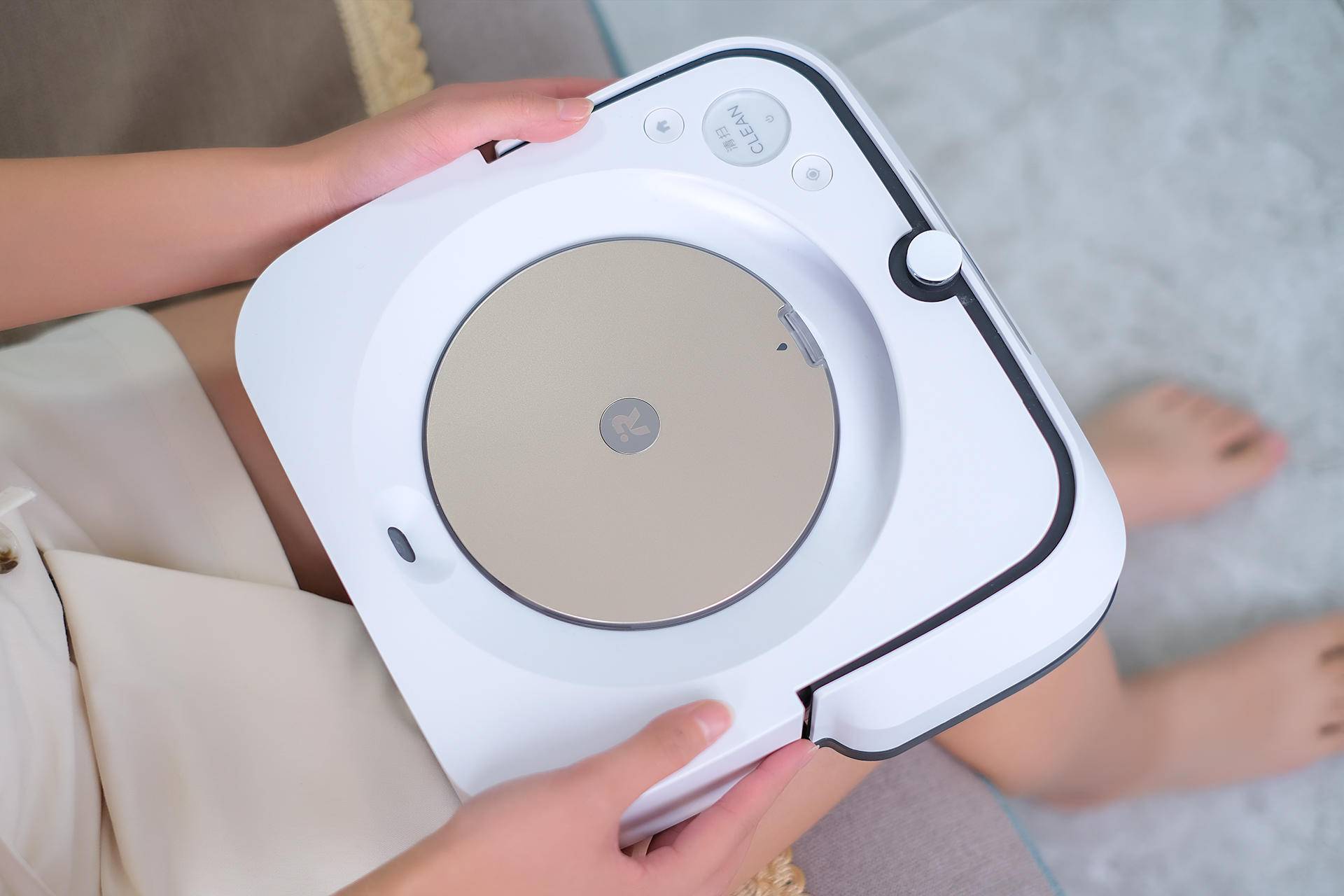 擦地机到底行不行？iRobot m6擦地机器人测评，结局出乎我的预期