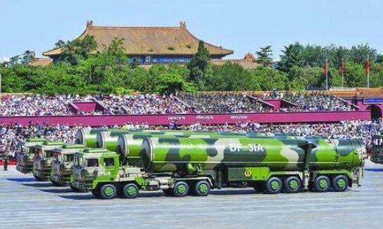 厉害！中国东风31导弹威力巨大，射程可达15000公里以上