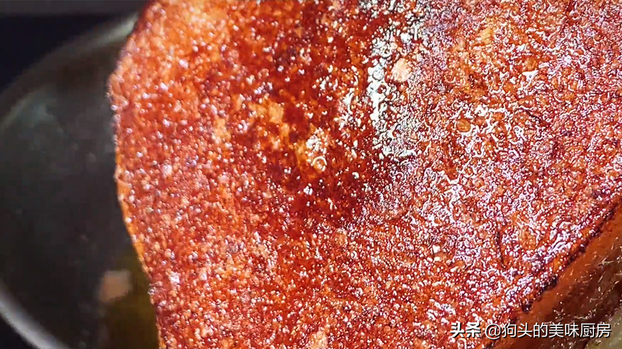 难怪饭店的扣肉那么好吃，原来技巧很简单，学会了给家人露一手