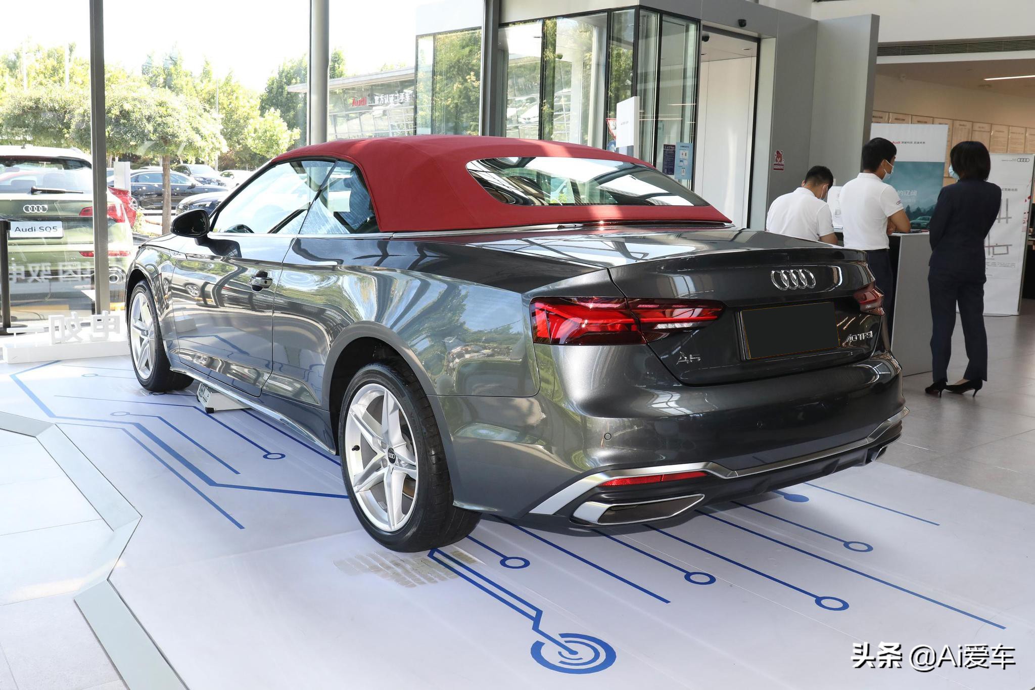 2门4座硬顶进口轿跑,大排量油耗6.4l,原装豪华品牌,实拍奥迪a5