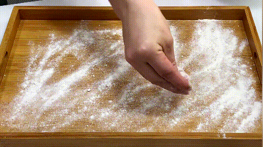 野生天然荠菜，包成水饺比韭菜馅还香，调馅技巧学起来，值得收藏