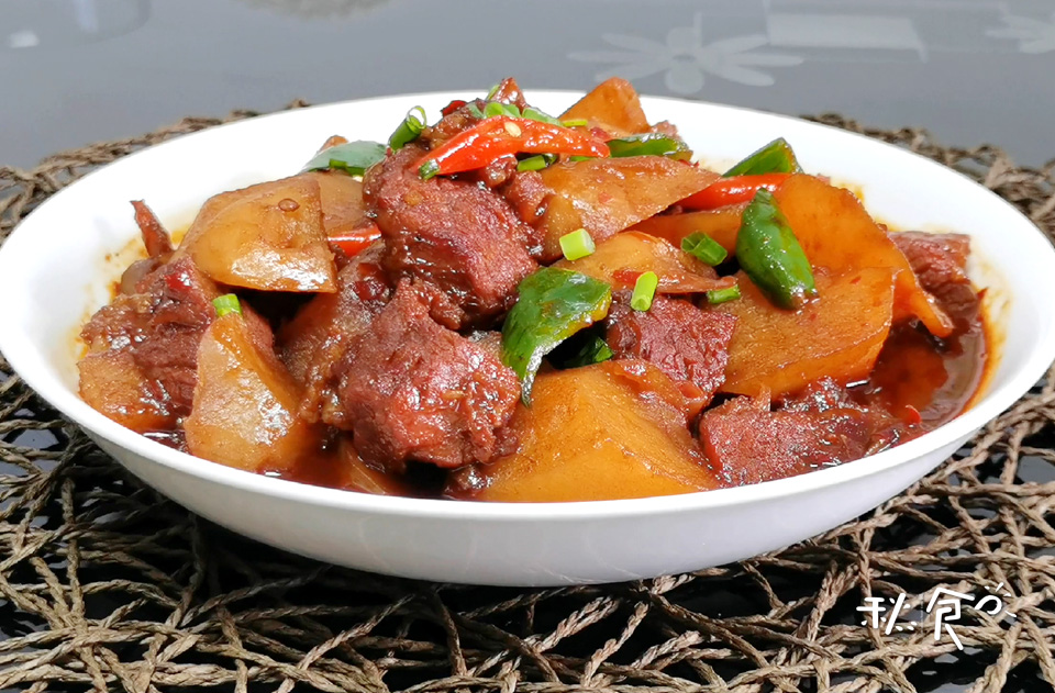 红烧牛肉这样做，软烂入味又鲜嫩！