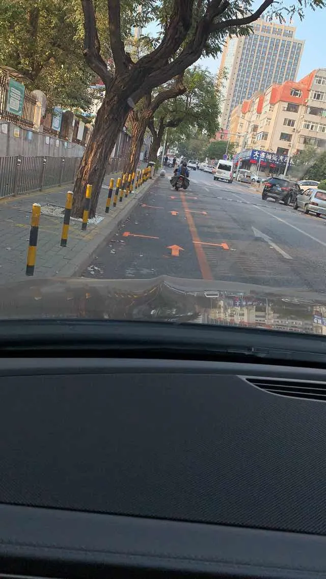检车新政策出来后，第6年的车还用上线吗？还是第8年上线就行？