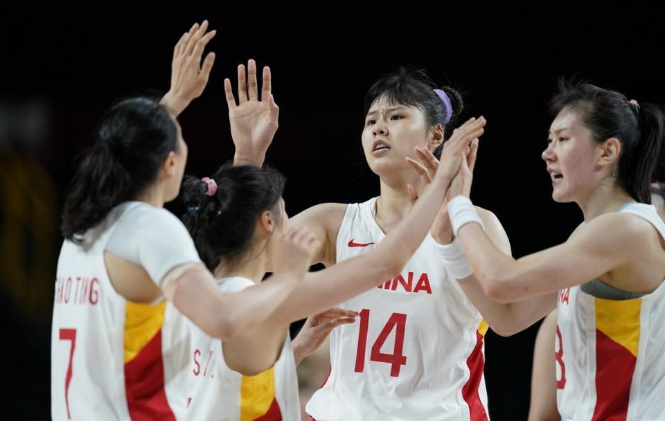 塞尔维亚女篮vs中国女篮在线视频直播：中国女篮全力冲击四强席位