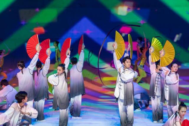 �������� Я��ǰ�� ȫ����ʮһ����˻��ߵڰ˽��ذ»��Ļʽ����