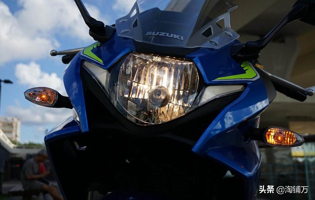 国内最畅销的250“跑车”铃木GSX-250R实拍解析