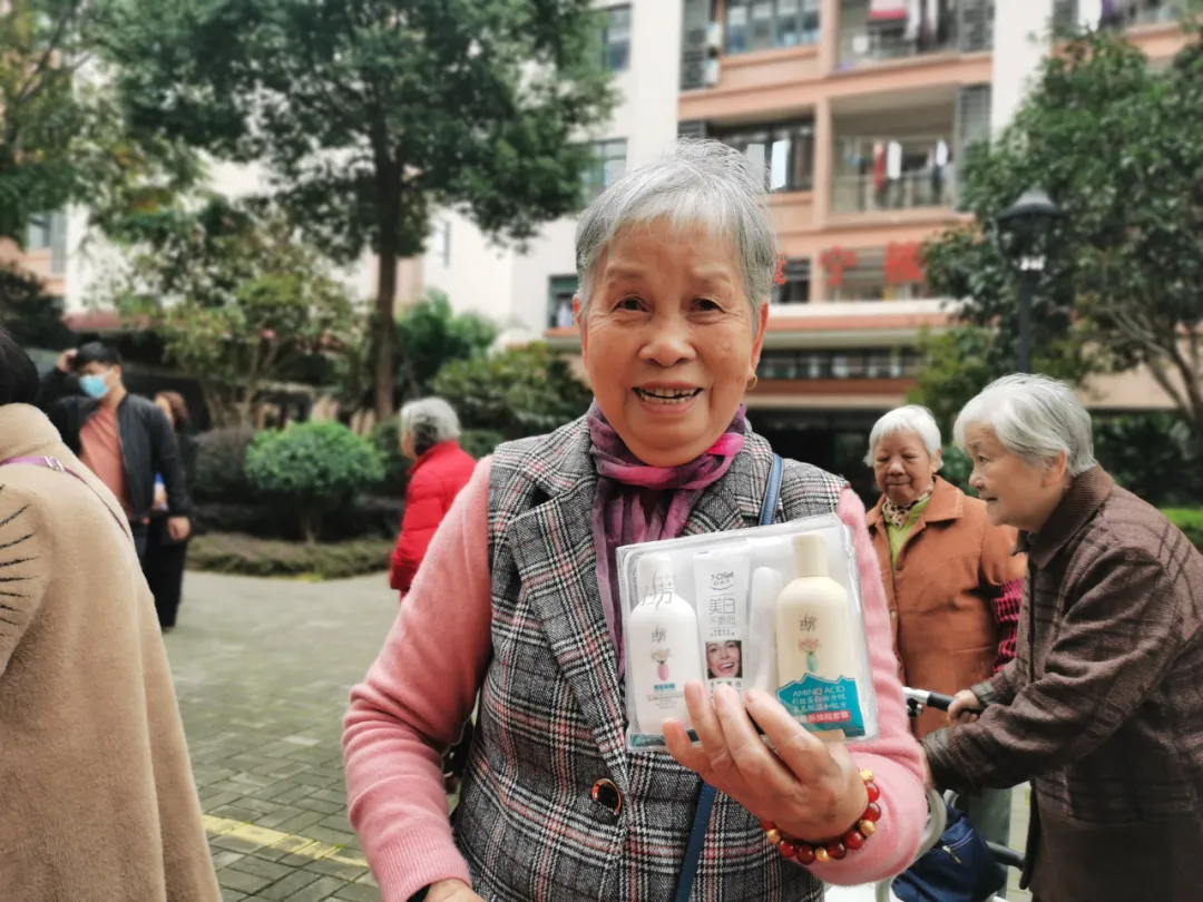 国德赶集日！贩卖别样快乐