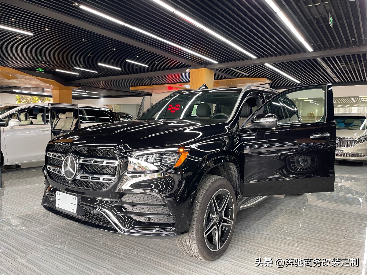 实拍加版国六奔驰gls450：运动型外观，9种配置包可选！买啥中规