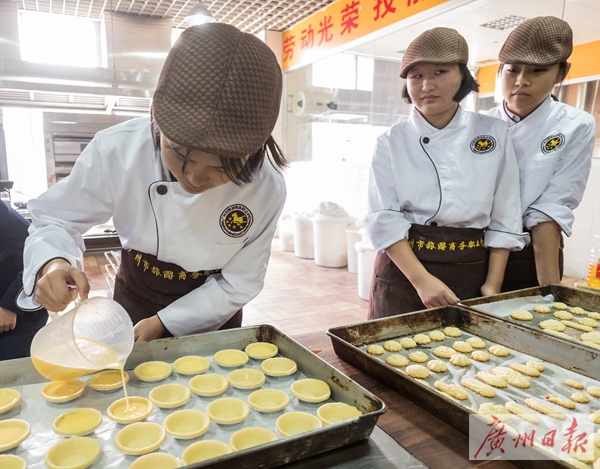 广州这所中职学校,因白天鹅宾馆而建
