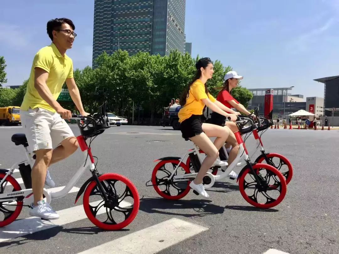 什么？骑上这款自行车竟然会有推背感？ 凭身份证还能免费试驾三天？快了解下