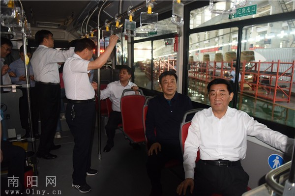 南阳花8千万买72辆氢能公交，公司负责人系庞青年儿媳