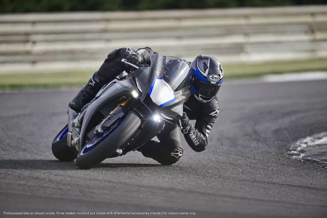 雅马哈突然发布2020 YZF-R1/R1M，改款幅度低于预期……
