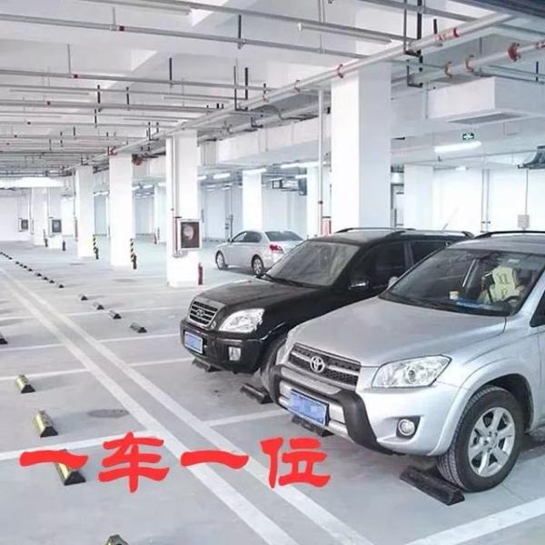 神操作：浦东机场停车位，淘宝热租！在哪？15公里外川沙居民区