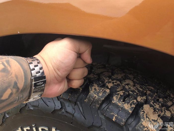 16万就能买到进口的硬派SUV？试驾雷诺Duster冒险家