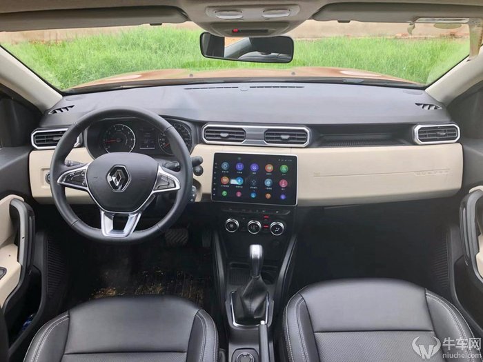 16万就能买到进口的硬派SUV？试驾雷诺Duster冒险家