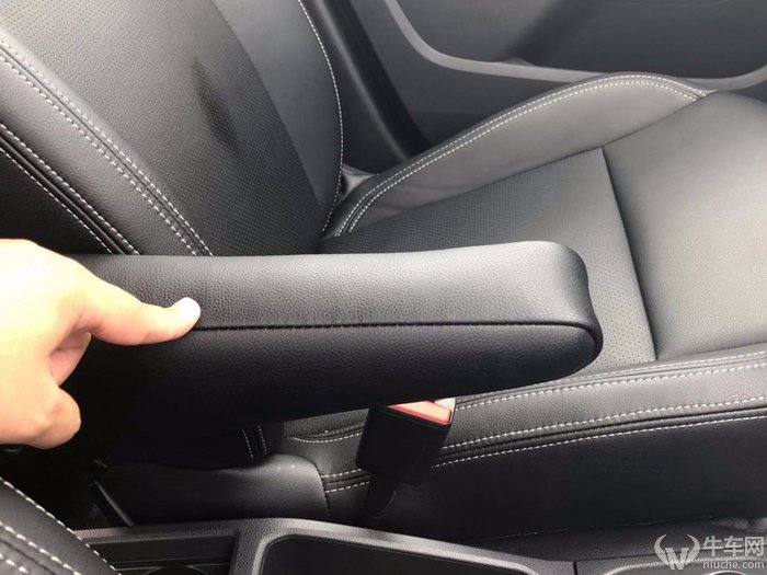 16万就能买到进口的硬派SUV？试驾雷诺Duster冒险家