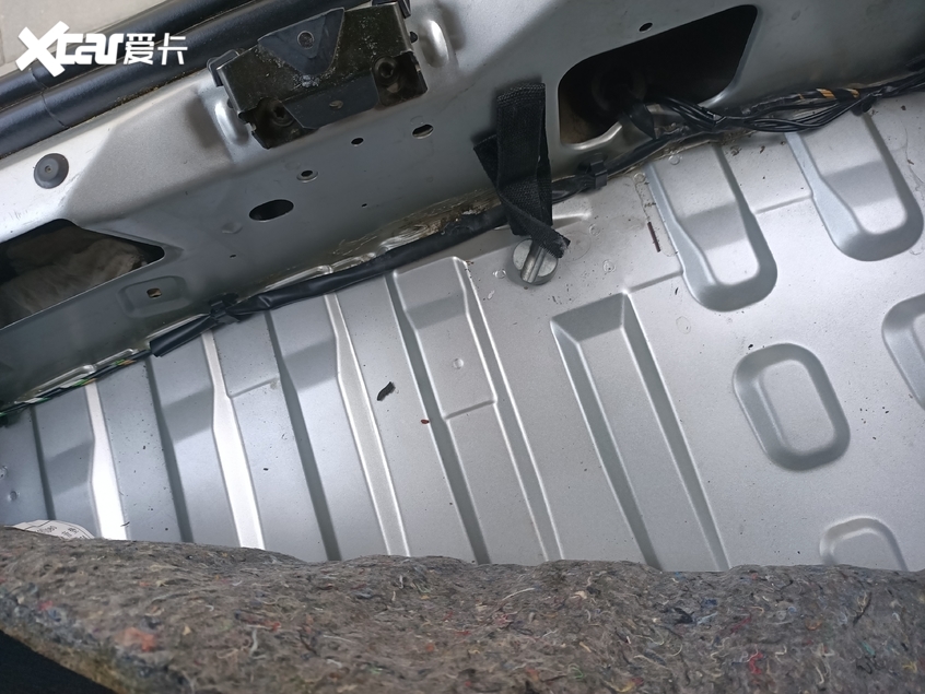 3千元淘二手标致206 不比买个电动自行车强？