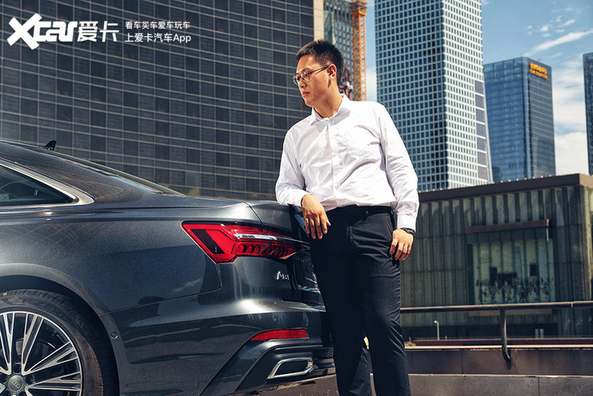 如何不被它征服？看一枚都市精英眼中的全新奥迪A6L