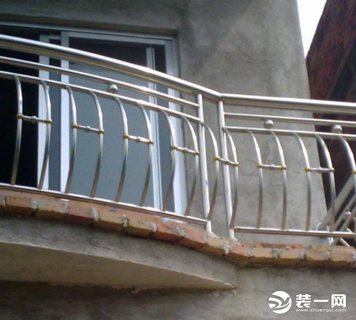 阳台不锈钢栏杆价格介绍 安装方法一并了解