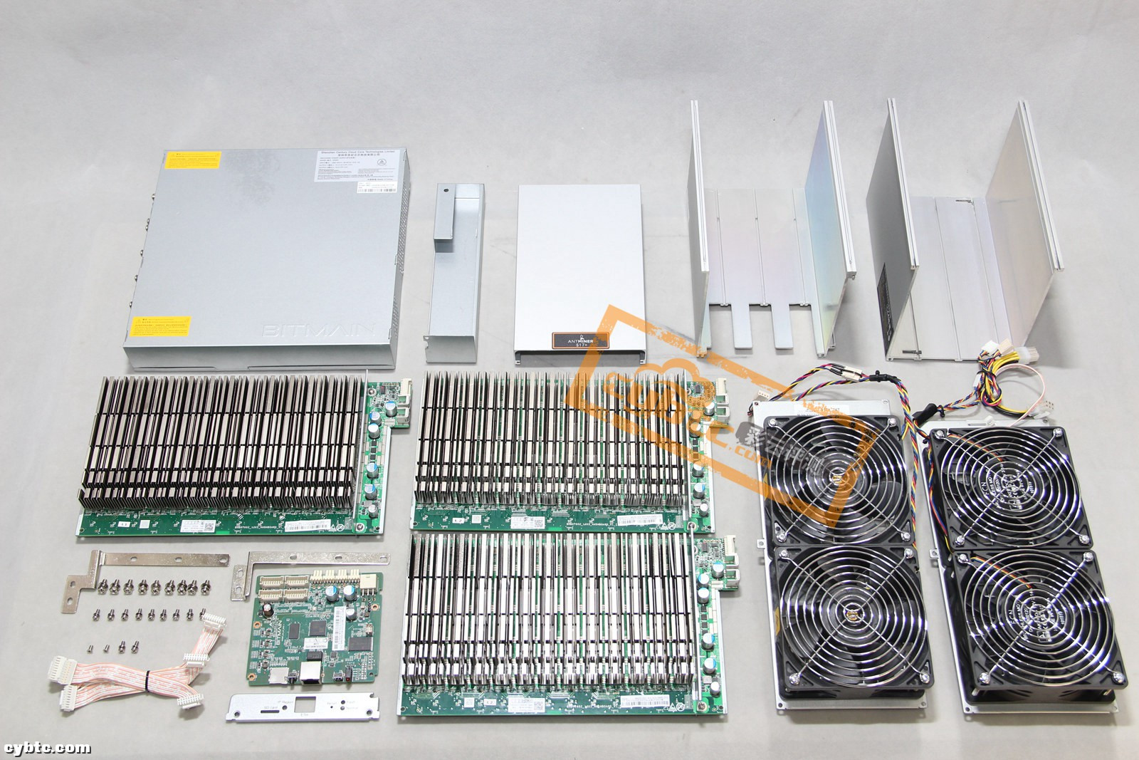 彩云评测 | 比特大陆旗舰比特币矿机蚂蚁S17+ 76T