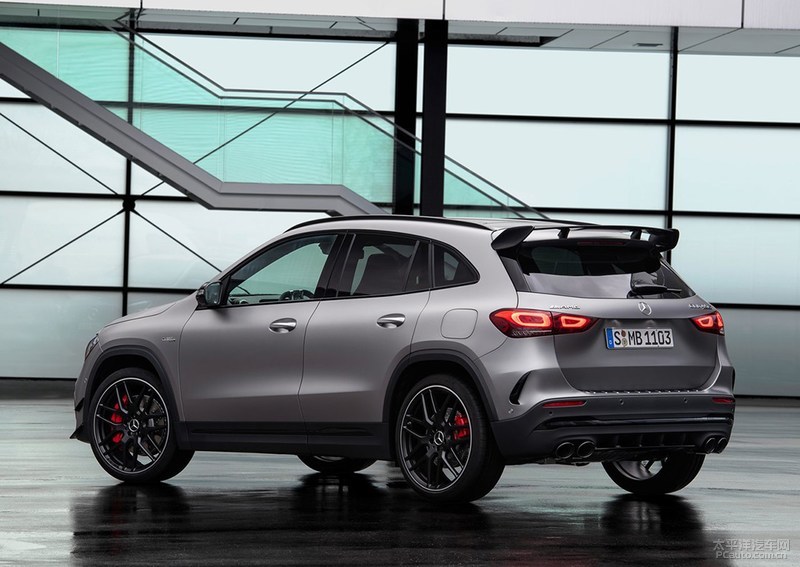 地表最强2.0T，梅赛德斯-AMG GLA45来了