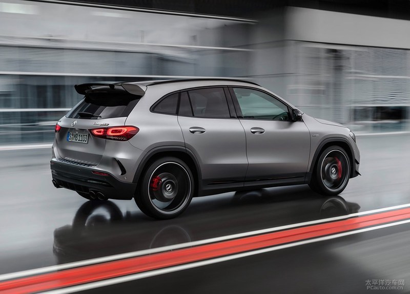 地表最强2.0T，梅赛德斯-AMG GLA45来了