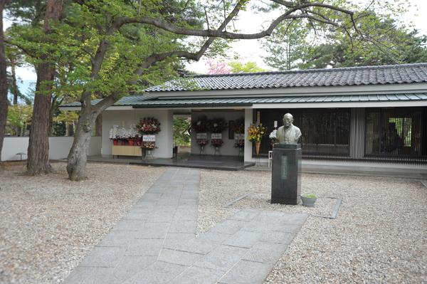 山川、温泉、美酒，跟着“长效设计之父”前往山形