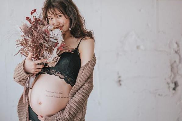 日本小哥专拍孕妇妈妈“潮流时刻”！每一张都像大片