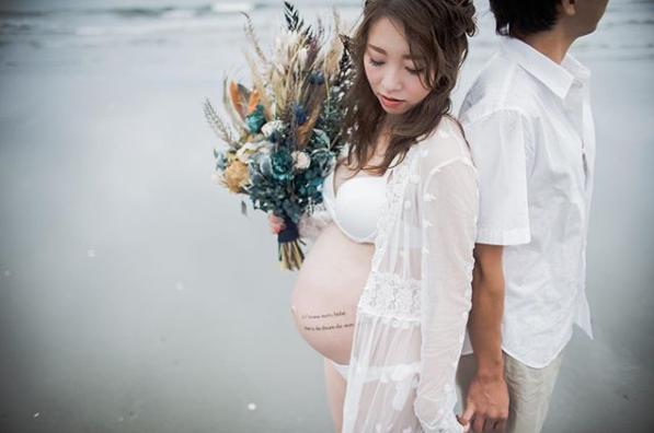 日本小哥专拍孕妇妈妈“潮流时刻”!每一张都像大片
