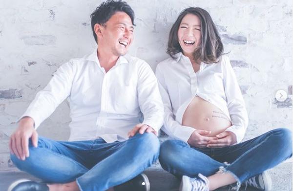 日本小哥专拍孕妇妈妈“潮流时刻”!每一张都像大片