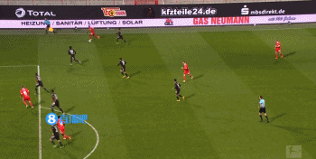 德甲-科曼一条龙送助攻莱万救主 拜仁1-1柏林联遭联赛2连平