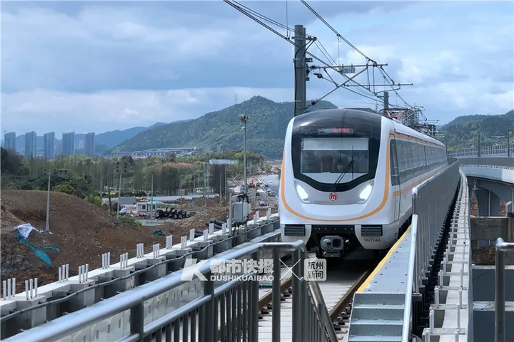 杭州地铁2号线5111约等于多少