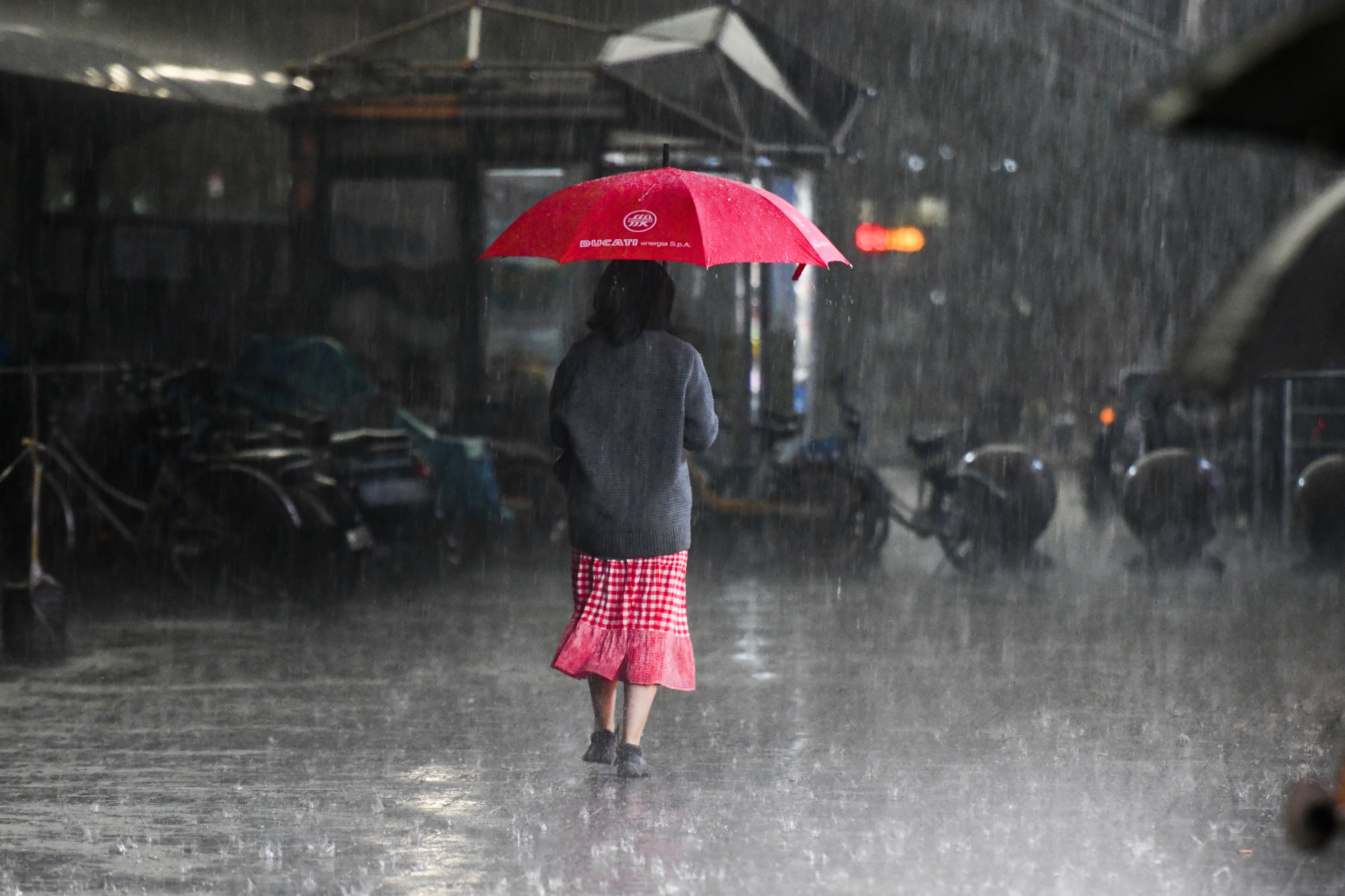 古代诗人们是如何描写雨的？更微妙的区别在审美上