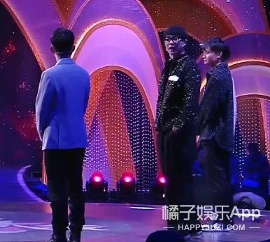 相亲节目男嘉宾被骂渣男，油腻自大毫无教养，被骂也是活该吧？