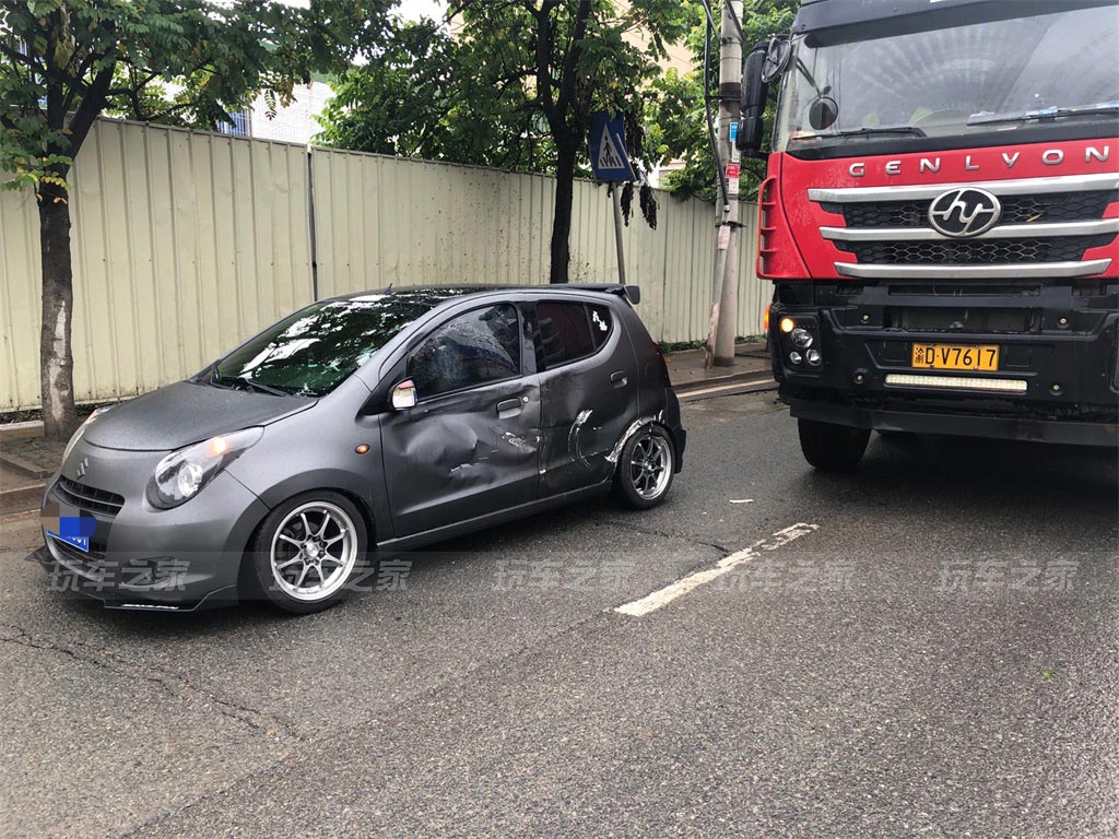 冷门车型也要用心去玩 这辆铃木奥拓参加改装展还拿了奖