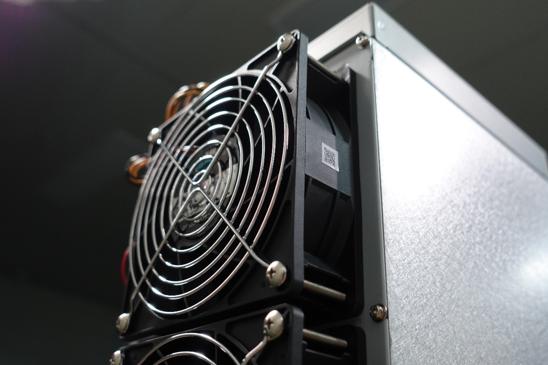 嘉楠科技与全球矿业巨头Genesis签署1亿美元矿机订单