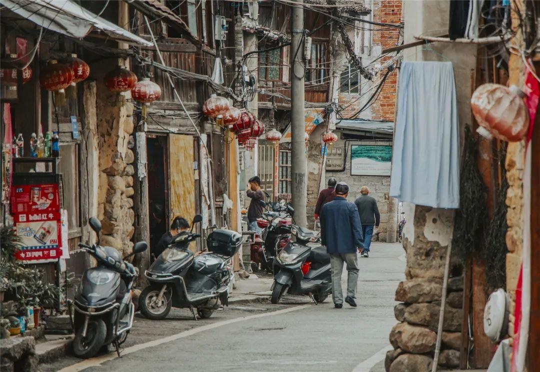 关于怀旧的美文(怀旧老街美文) _晶羽文学网