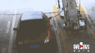 加油时，汽车为什么要熄火？