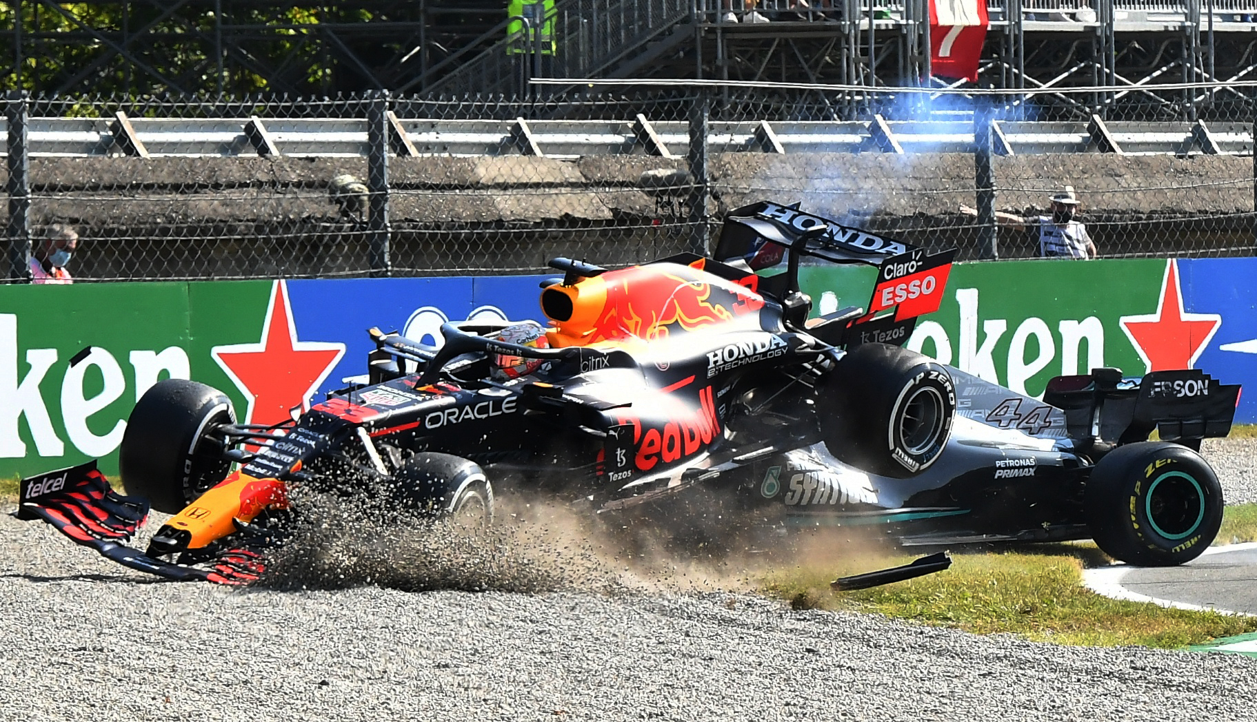 赛车——F1意大利大奖赛：里卡多夺冠