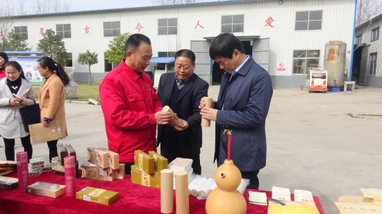 方城县券桥镇：传承中医药文化 助推乡村振兴发展