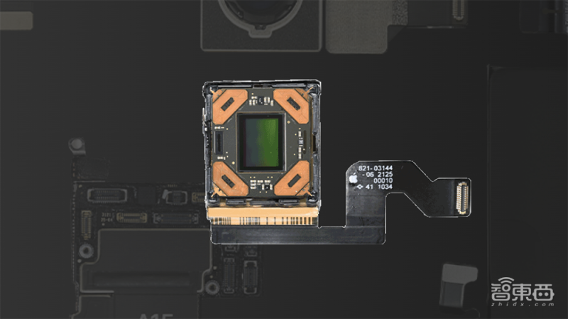 总成本2800元，相机成本涨10倍！十年iPhone难道更便宜了？